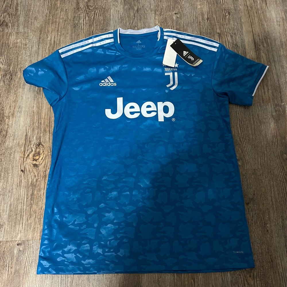 Adidas Juventus Soccer Jersey, Mens Size L (New) With tags